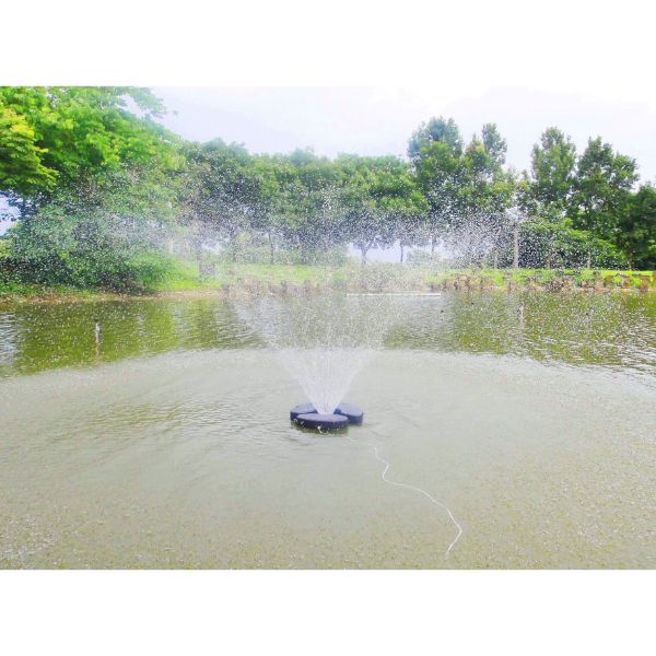Matala Floating Fountain and water splush